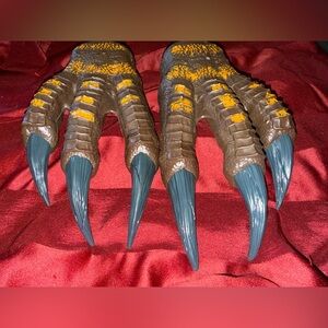 Jurassic World Rebirth Spinosaurus Battle Claws